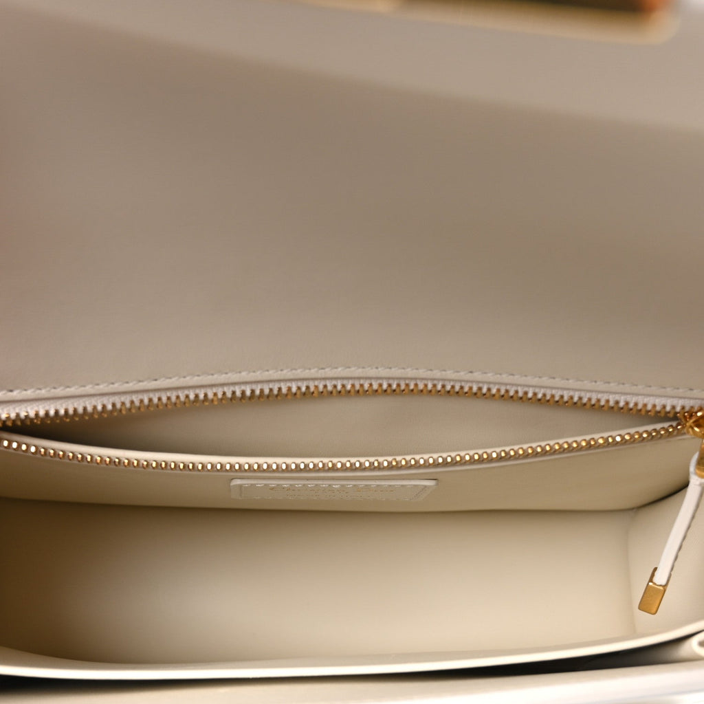 Box Calfskin 30 Montaigne Flap Bag Latte wholesalehk.shop
