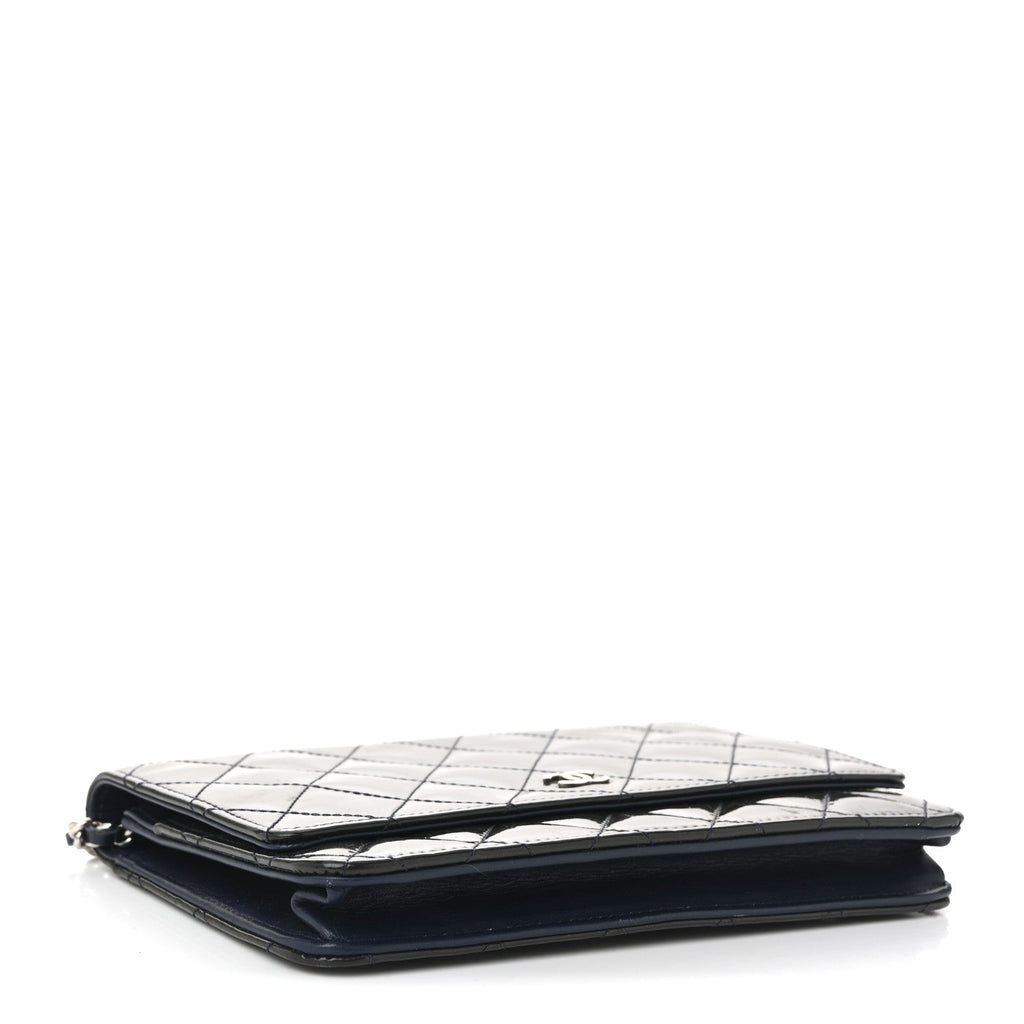Patent Quilted Wallet On Chain WOC Navy Blue wholesalehk.shop