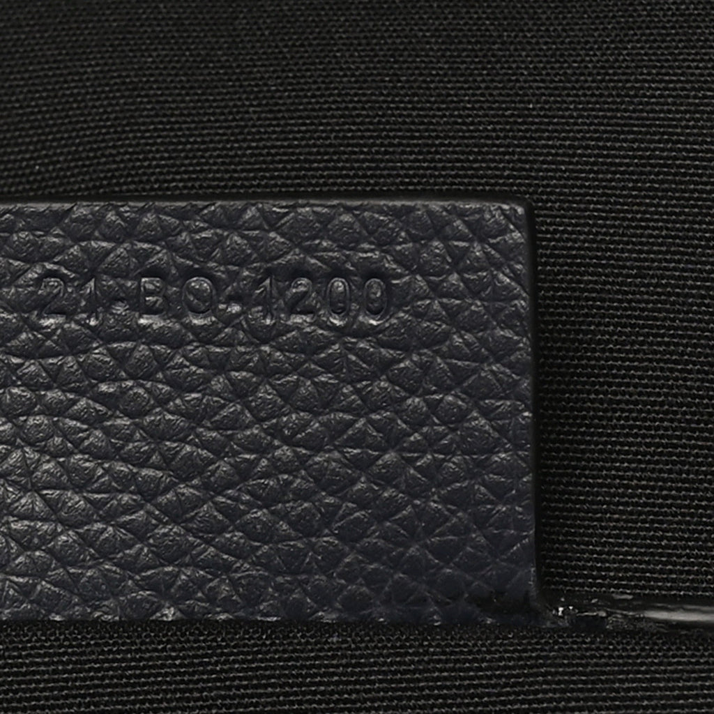 X SHAWN STUSSY Grained Calfskin Ox Head Crossbody Backpack Navy Blue wholesalehk.shop