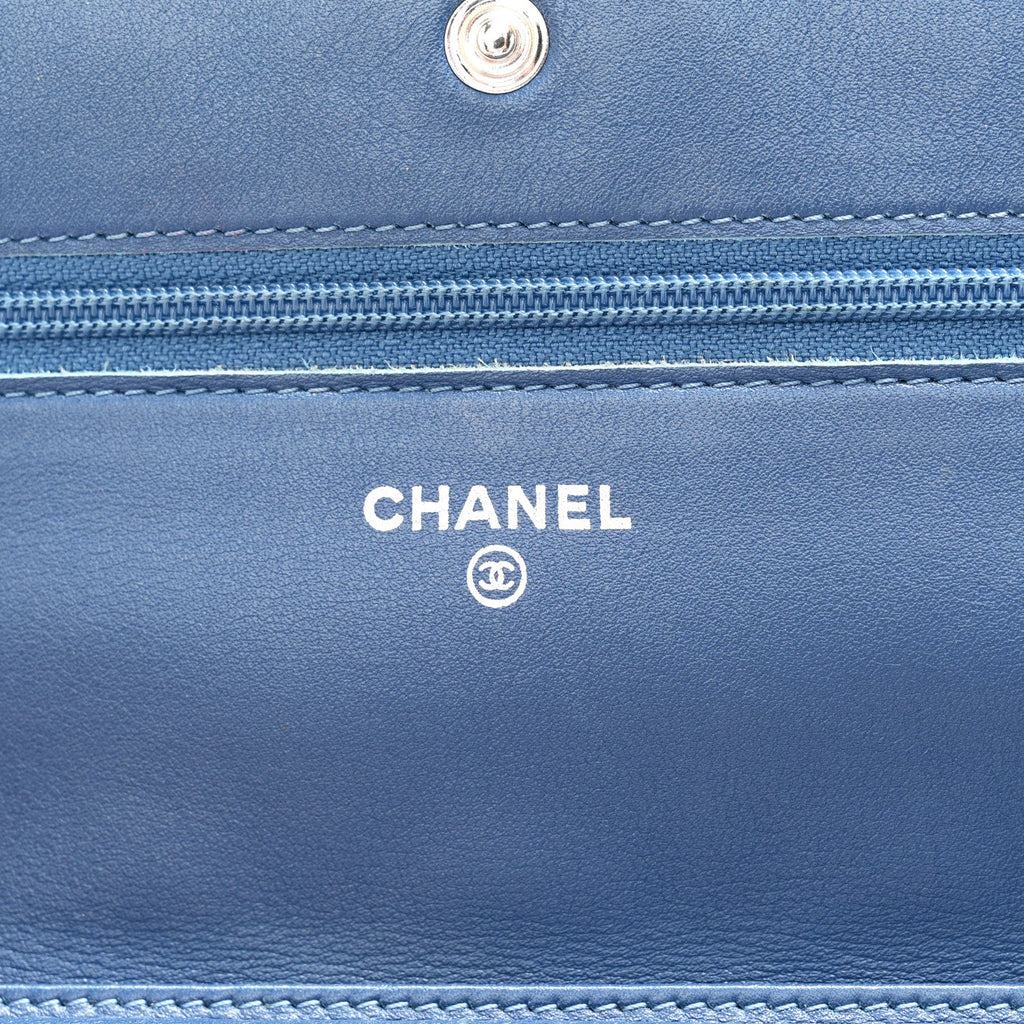 Patent Quilted Brilliant Wallet On Chain WOC Blue wholesalehk.shop