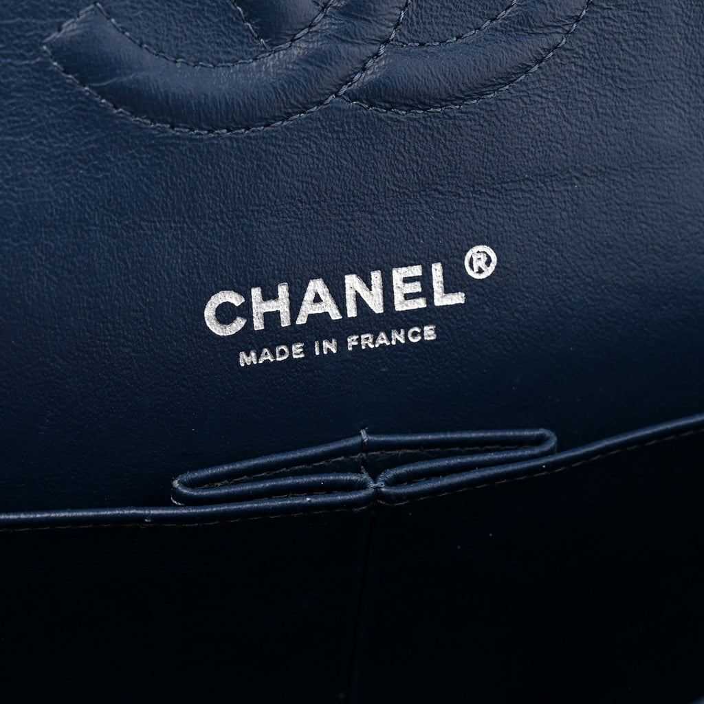 Caviar Quilted Medium Double Flap Navy wholesalehk.shop