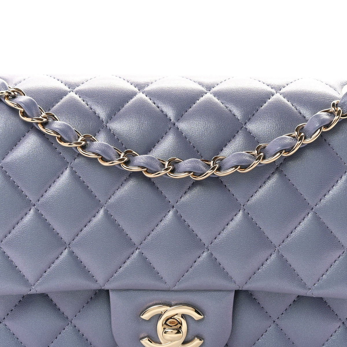 Iridescent Lambskin Quilted Medium Double Flap Light Purple wholesalehk.shop