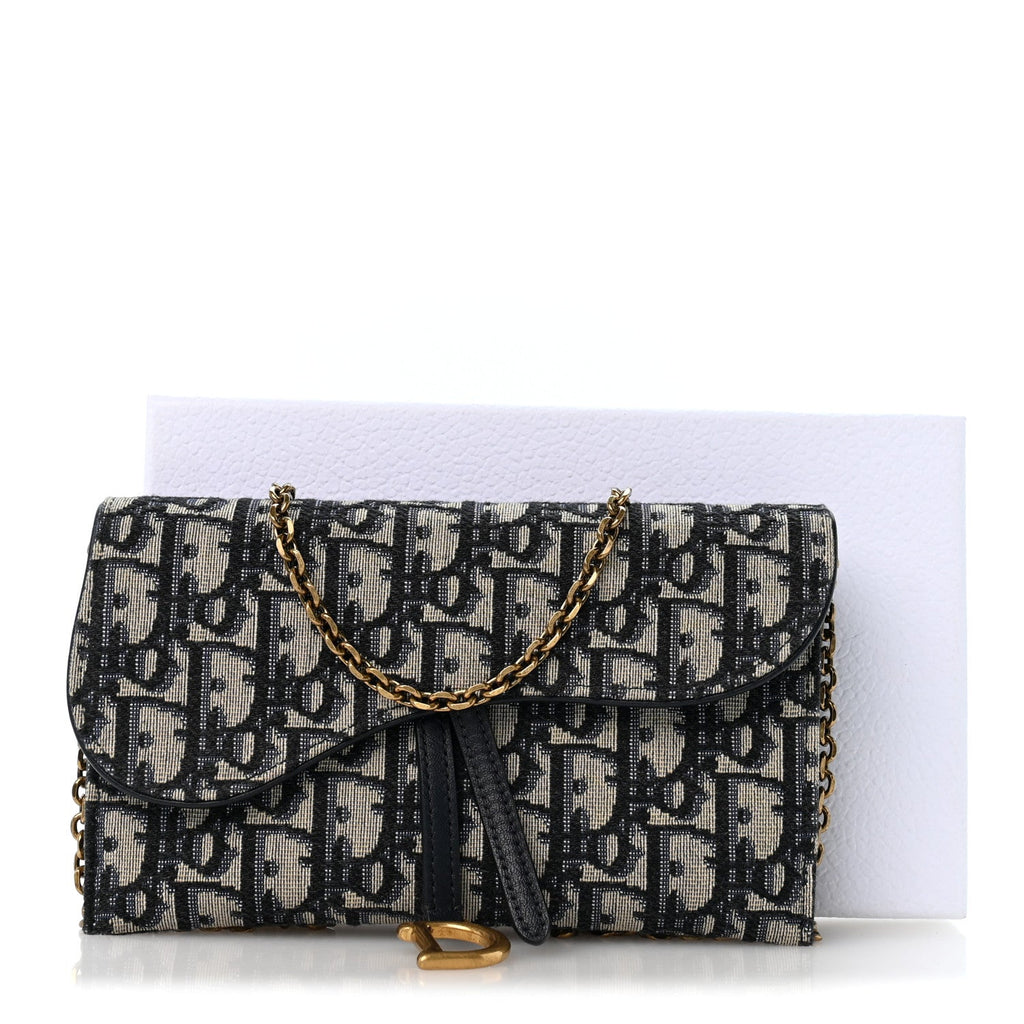 Oblique Small Saddle Chain Pouch Blue wholesalehk.shop