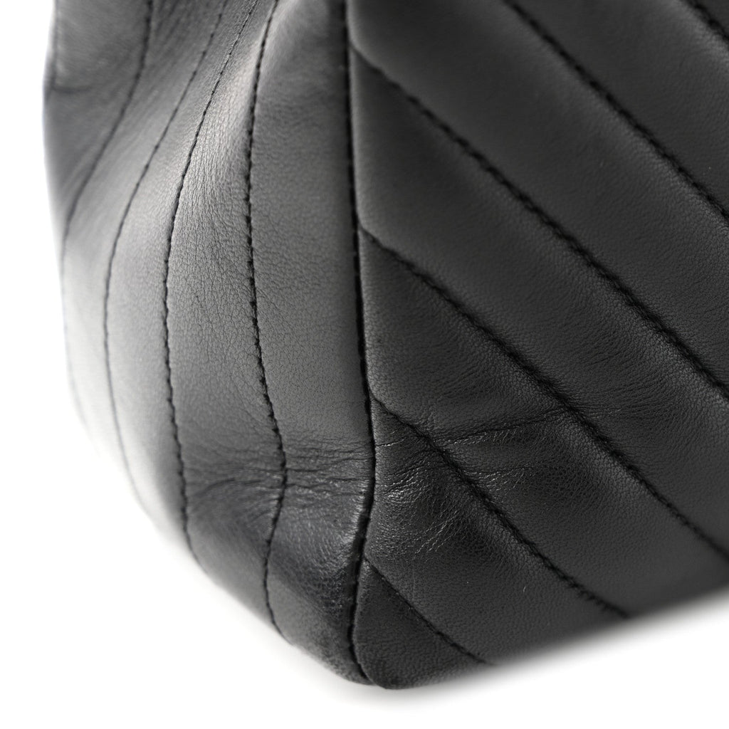 Lambskin Chevron Quilted Maxi Double Flap Black wholesalehk.shop