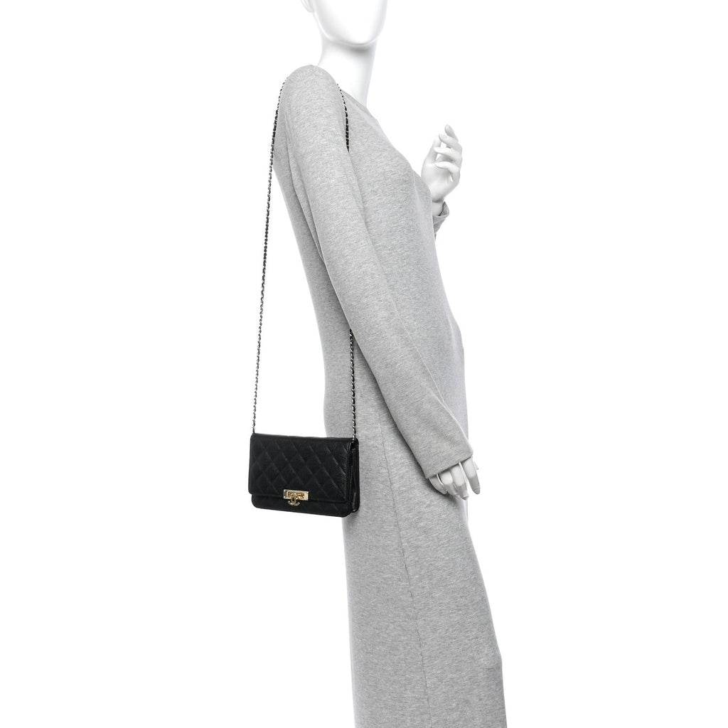 Caviar Quilted Golden Class Wallet On Chain WOC Black wholesalehk.shop