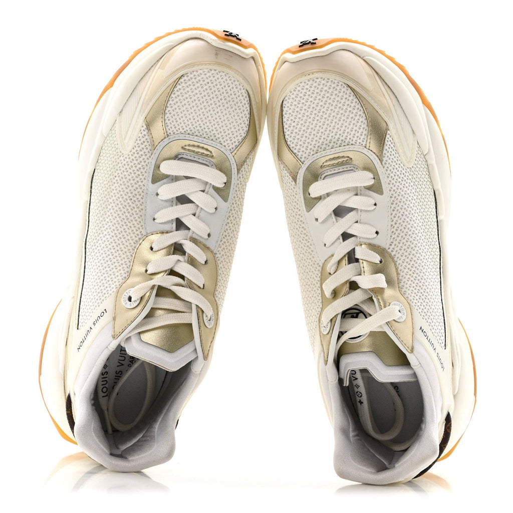 Monogram Calfskin Run 55 Sneakers 40 White £¨ Direct shipment via from wholesalehk.shop