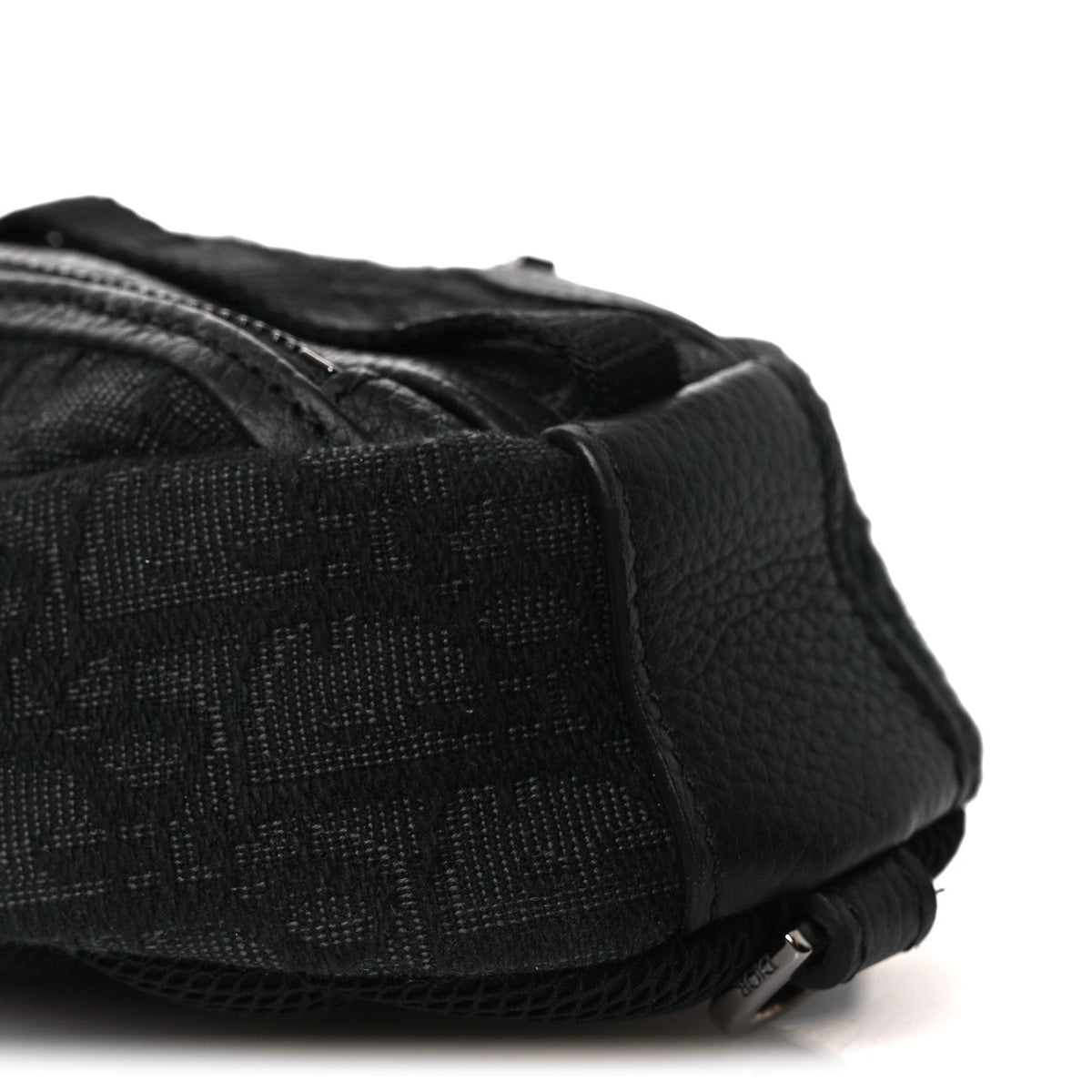 Grained Calfskin Oblique Scarab Sling Bag Black wholesalehk.shop