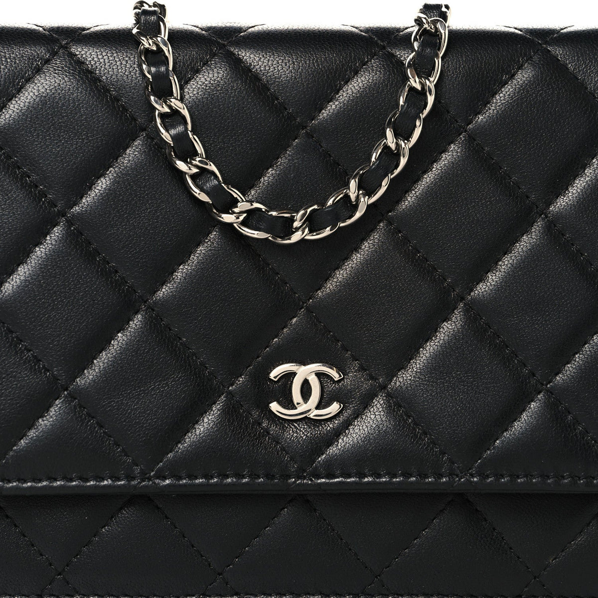 Lambskin Quilted Wallet On Chain WOC Black wholesalehk.shop