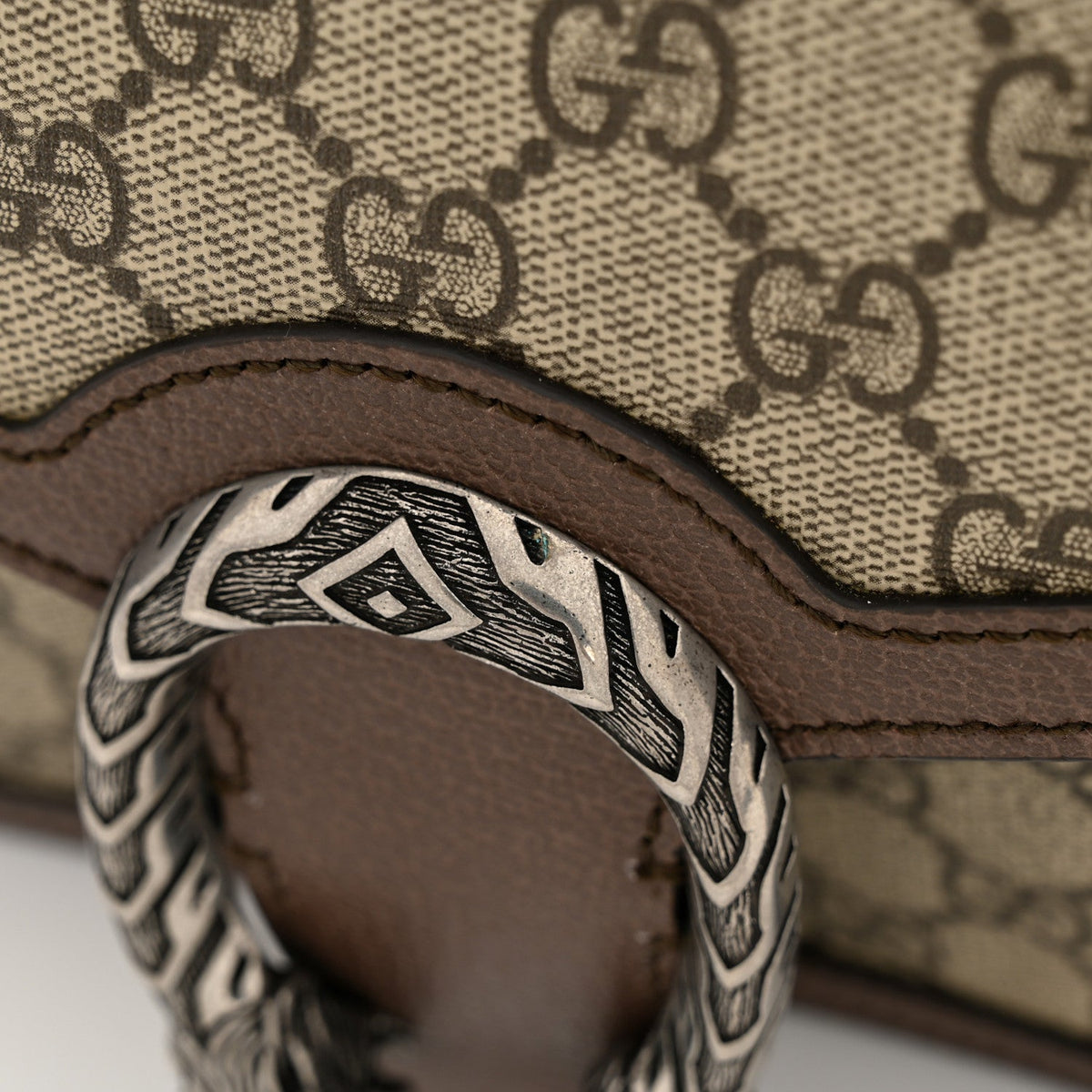 GG Supreme Monogram Textured Dollar Calfskin Top Handle Dionysus Shoulder Bag Beige Ebony New Acero wholesalehk.shop