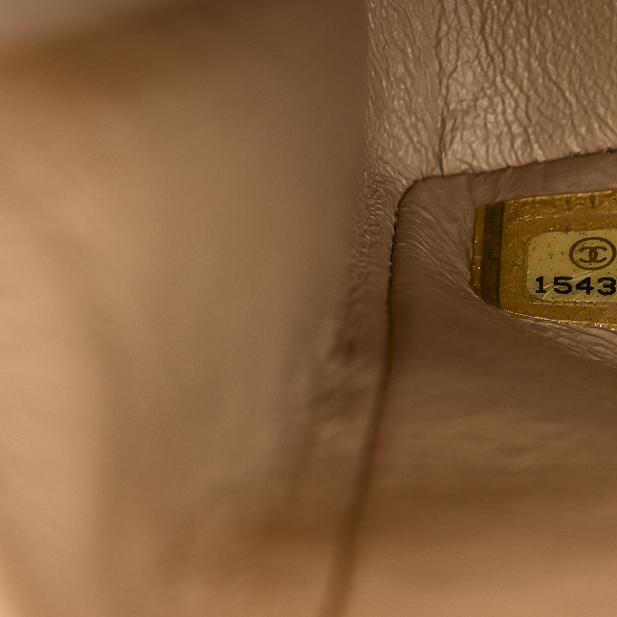 Caviar Quilted Medium Double Flap Beige wholesalehk.shop
