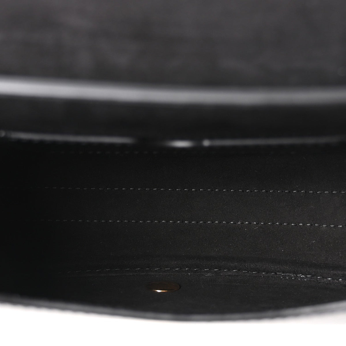 Box Calfskin Medium Bobby Flap Black wholesalehk.shop