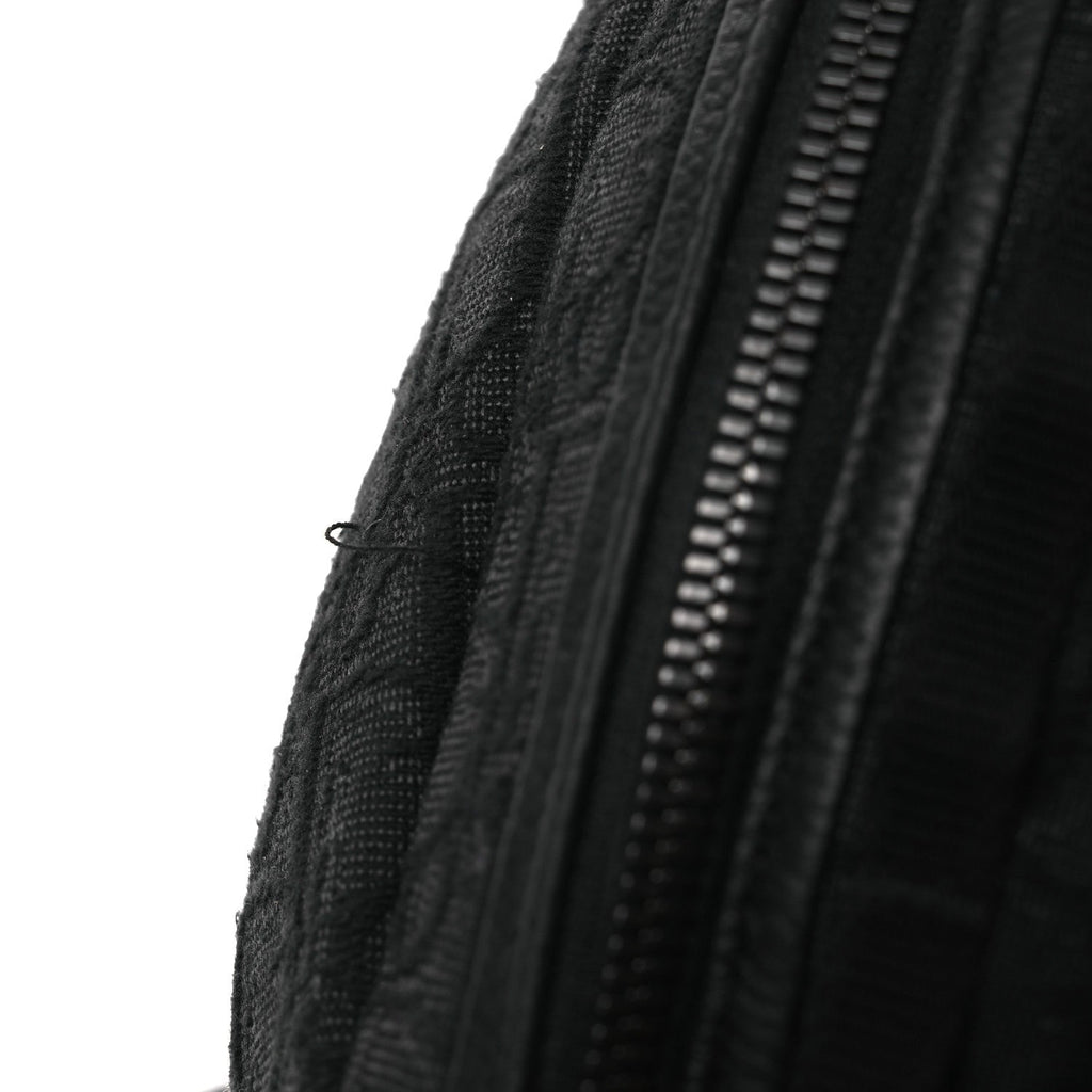 Grained Calfskin Oblique Scarab Sling Bag Black wholesalehk.shop
