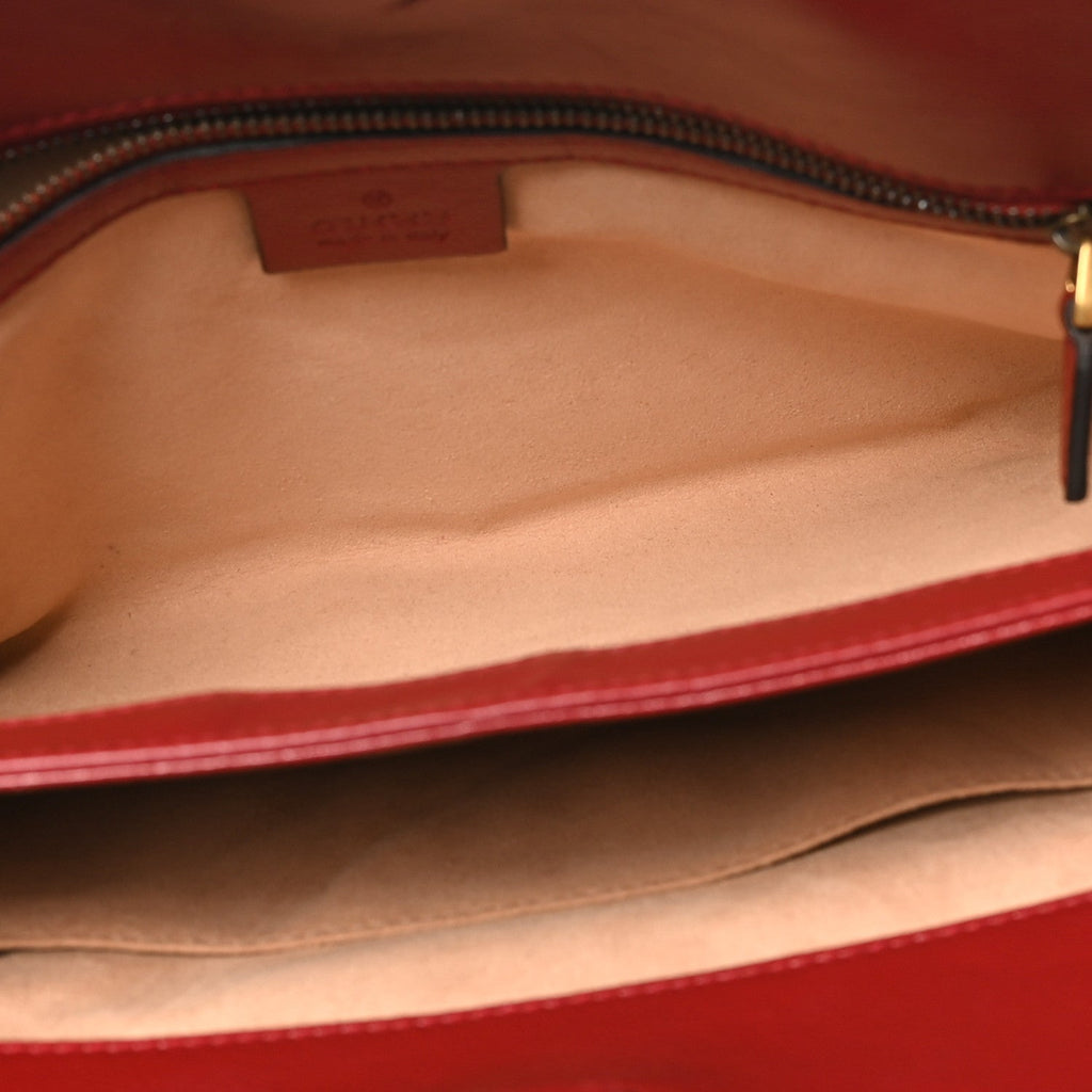 Azalea Calfskin Matelasse Heart Medium GG Marmont Slim Shoulder Bag Romantic Cerise wholesalehk.shop