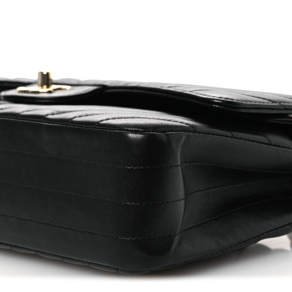 Lambskin Chevron Quilted Medium Double Flap Black wholesalehk.shop