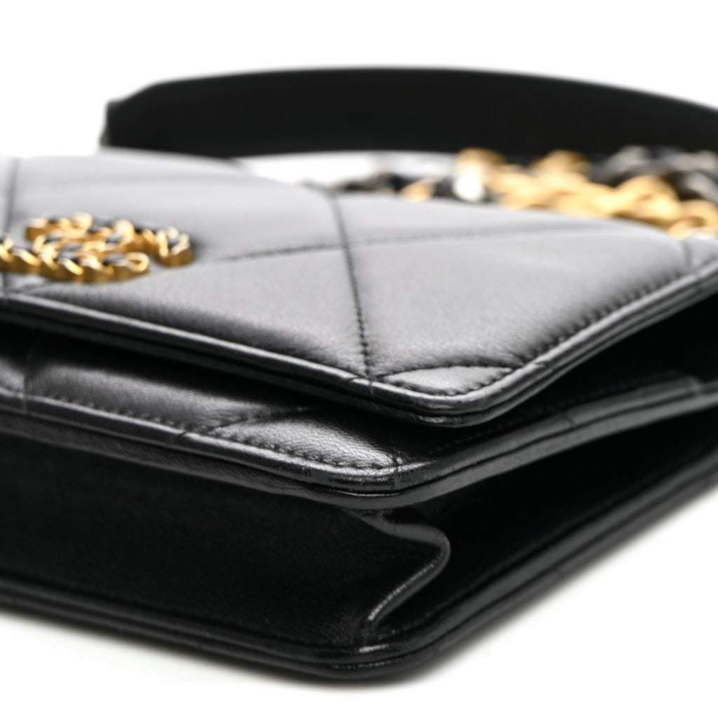Lambskin Quilted Chanel 19 Wallet On Chain WOC Black wholesalehk.shop
