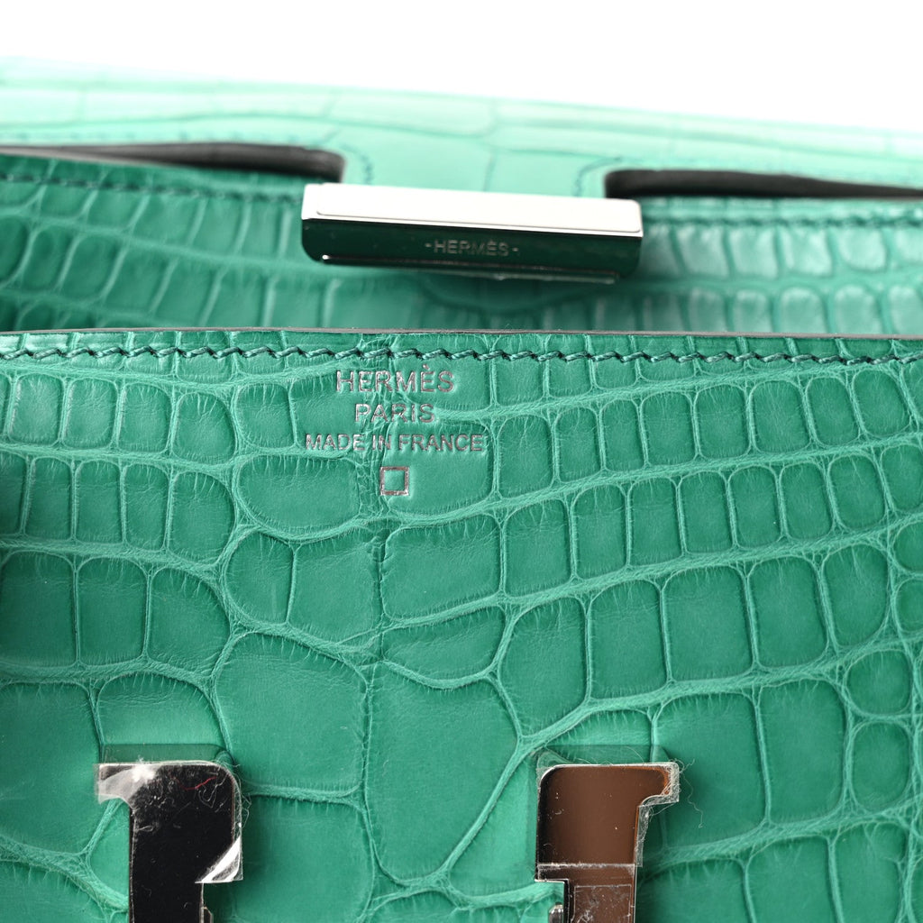 Matte Alligator Constance Long Wallet To Go Vert Jade £¨ Direct shipment via from wholesalehk.shop