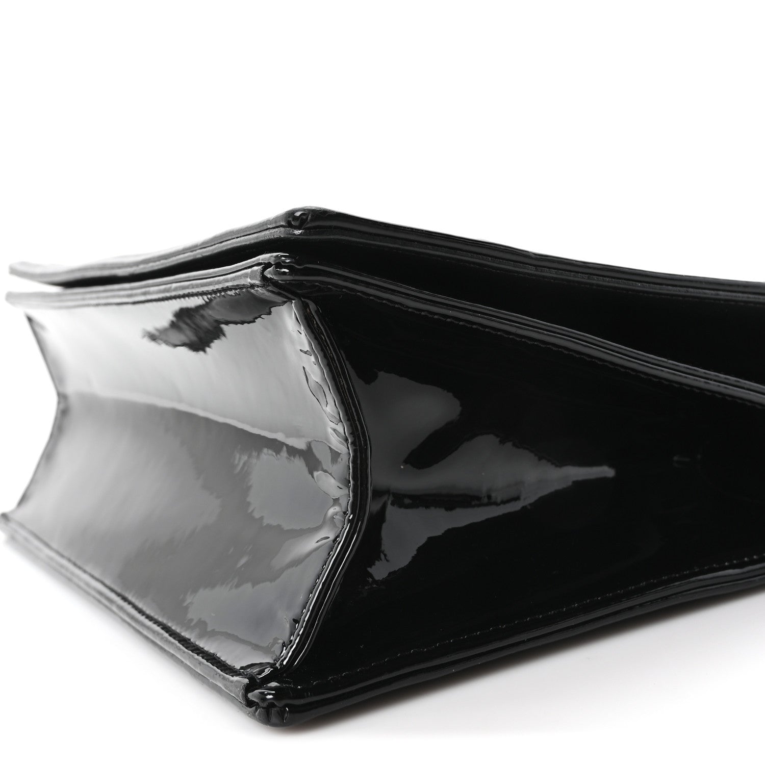 Patent Medium Diorama Flap Bag Black ¡§ Direct shipment via from wholesalehk.shop