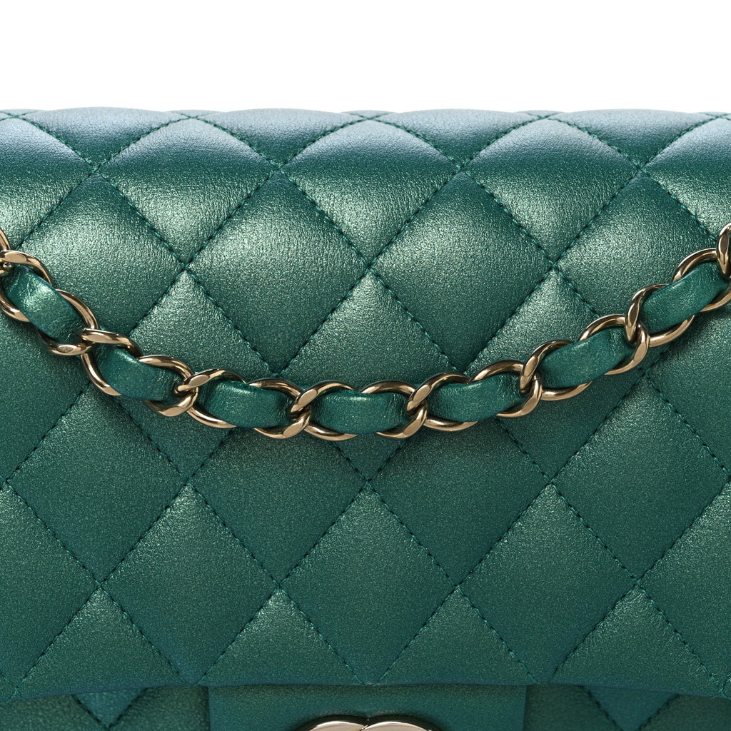 Iridescent Calfskin Quilted Medium Double Flap Green wholesalehk.shop