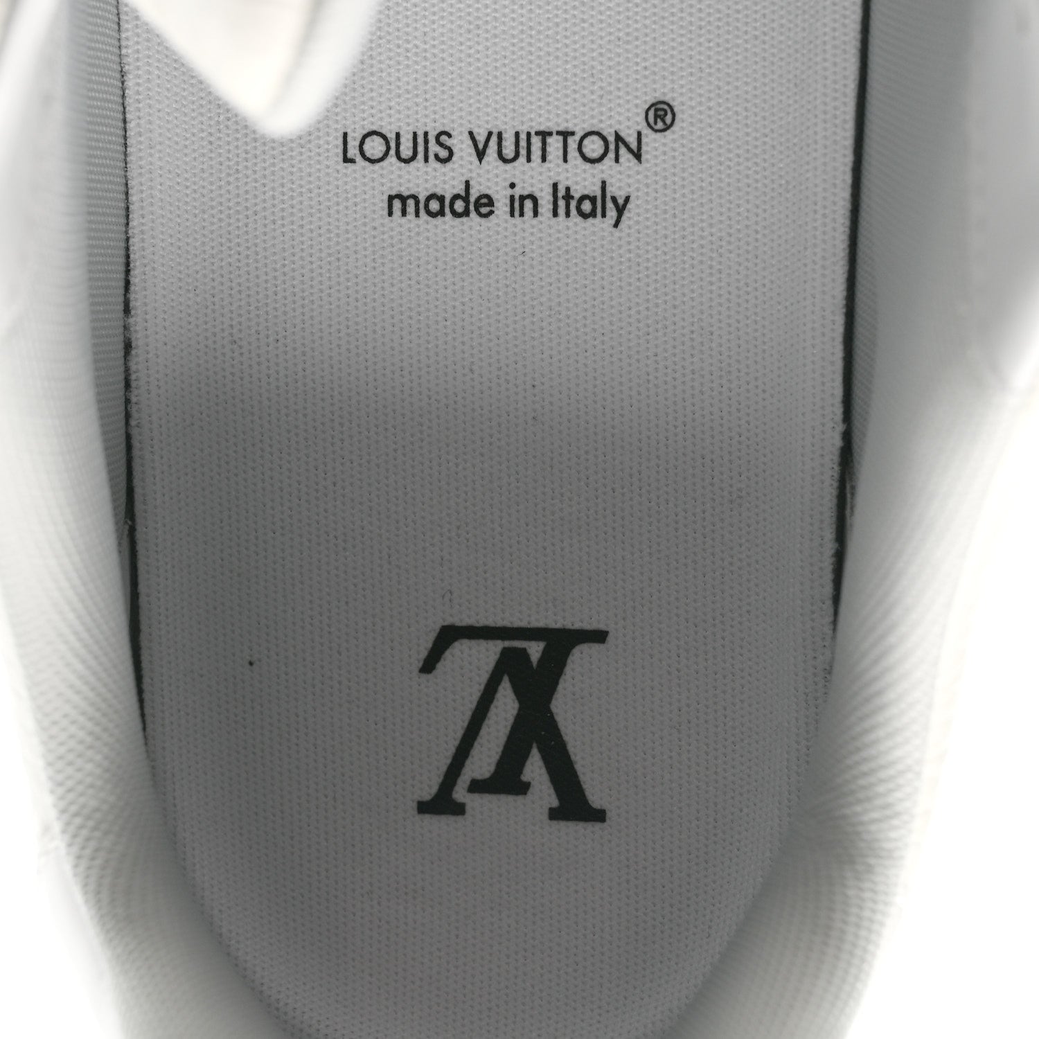 Calfskin Mens LV Trainer Sneakers 9 White £¨ Direct shipment via from wholesalehk.shop
