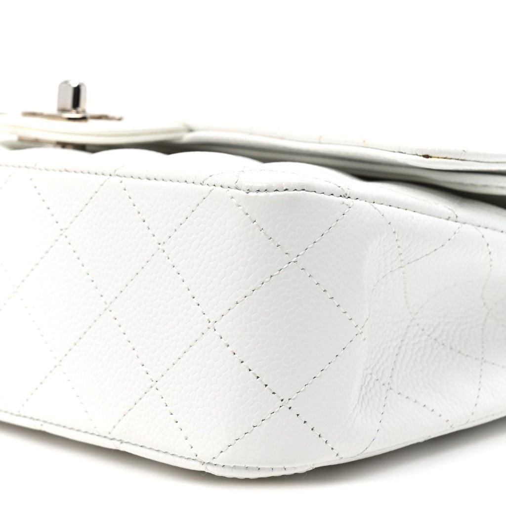 Caviar Quilted Medium Double Flap White wholesalehk.shop