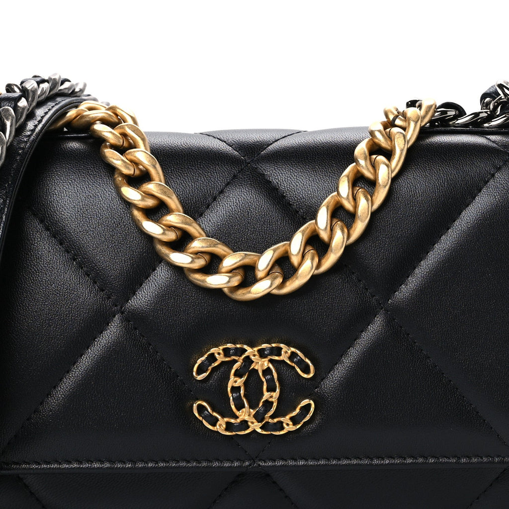 Lambskin Quilted Chanel 19 Wallet On Chain WOC Black wholesalehk.shop
