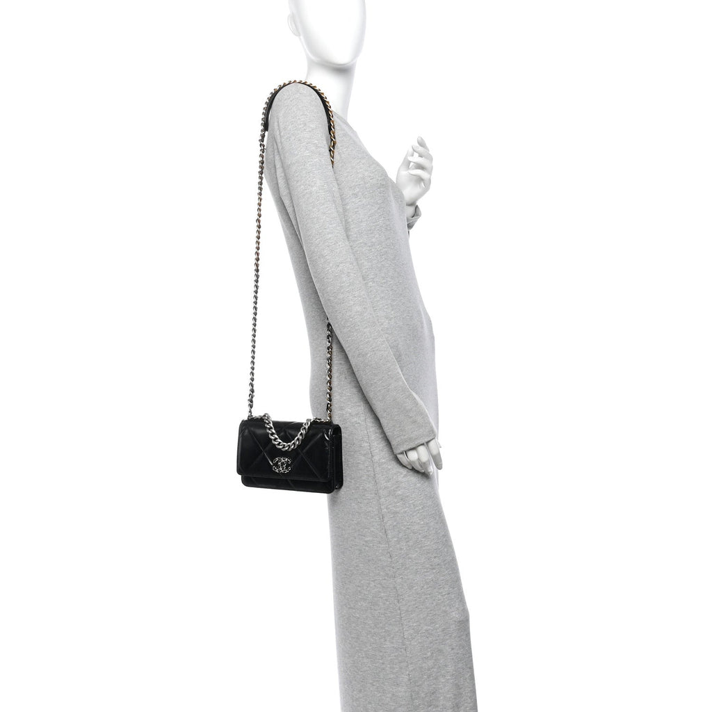 Shiny Crumpled Calfskin Quilted Chanel 19 Wallet On Chain WOC Black wholesalehk.shop
