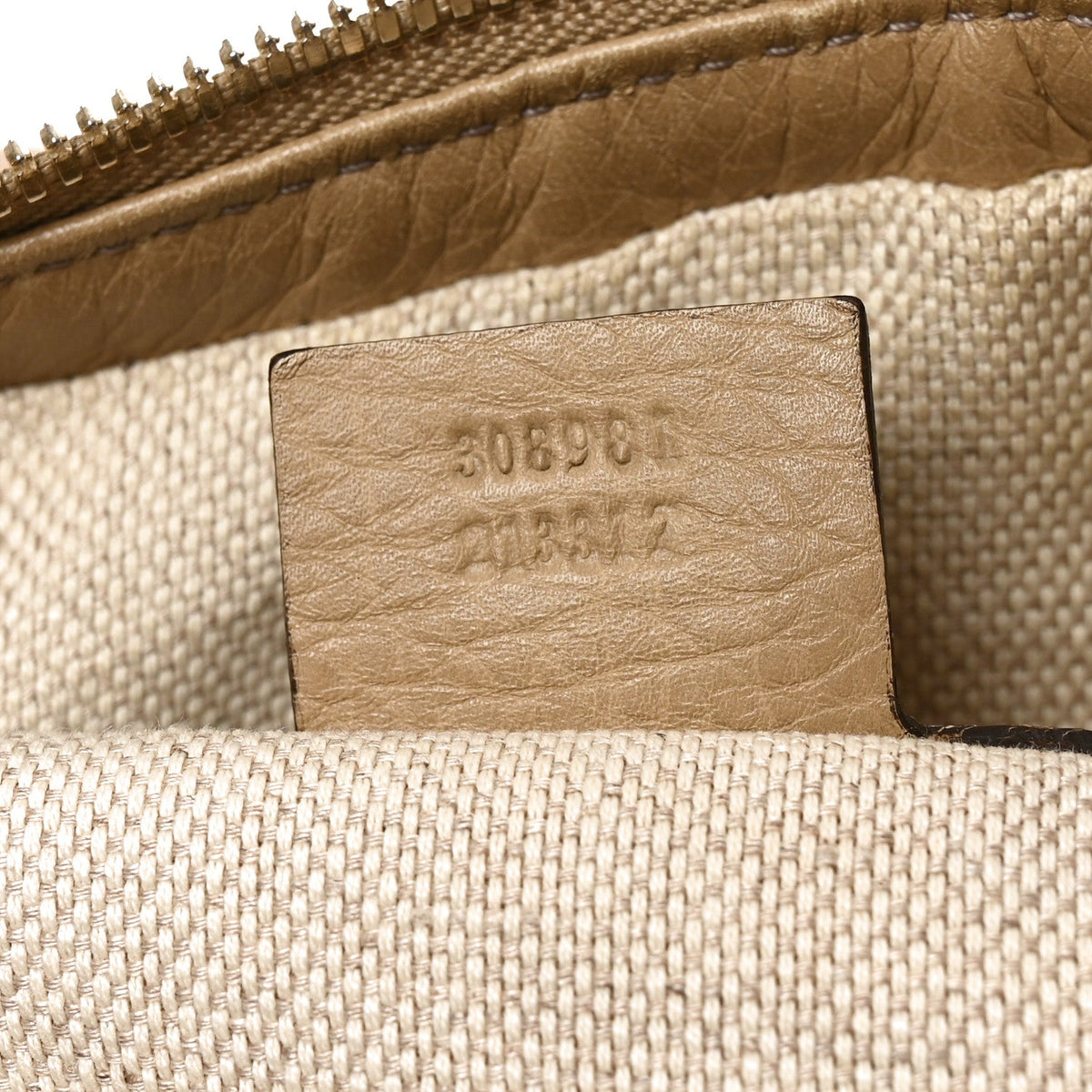 Pebbled Calfskin Medium Soho Chain Hobo Camelia wholesalehk.shop