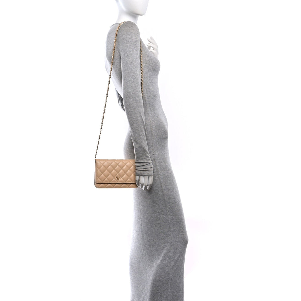 Caviar Quilted Wallet on Chain WOC Beige wholesalehk.shop