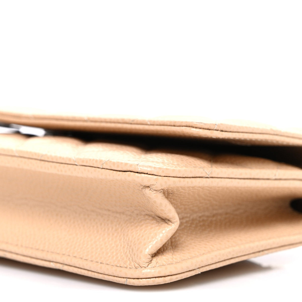 Caviar Quilted Wallet on Chain WOC Beige wholesalehk.shop