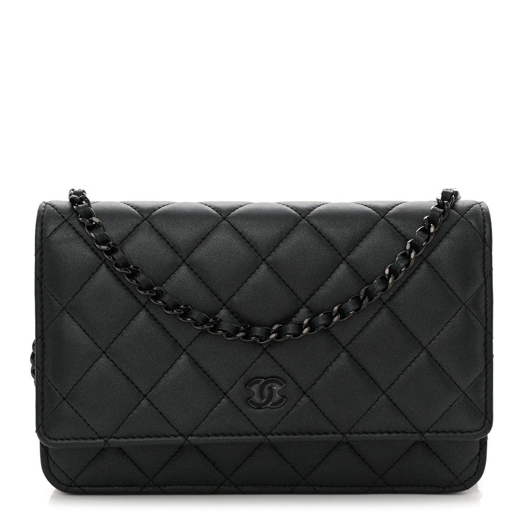 Pearly Lambskin Quilted Wallet On Chain WOC So Black wholesalehk.shop