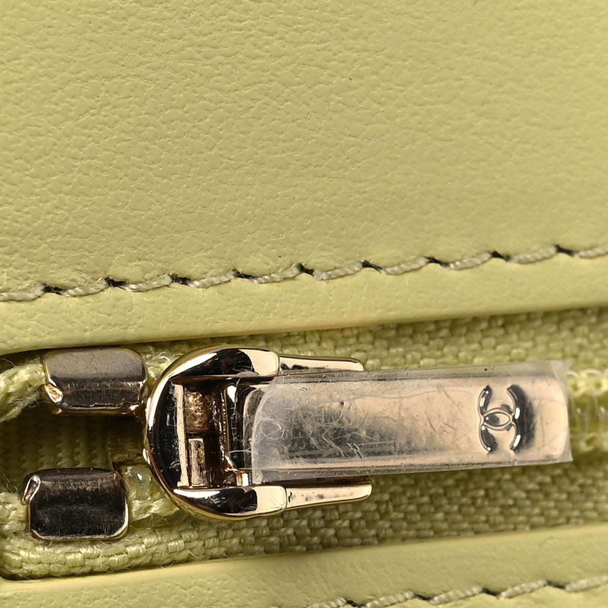 Calfskin Quilted Perfect Fit Wallet On Chain WOC Yellow wholesalehk.shop