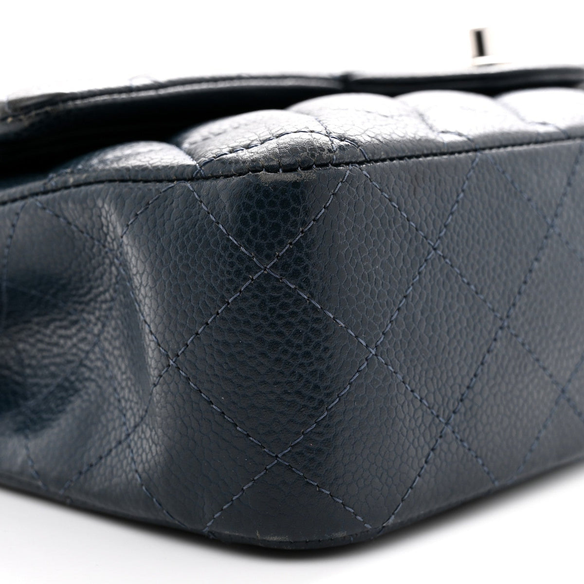 Caviar Quilted Medium Double Flap Navy wholesalehk.shop