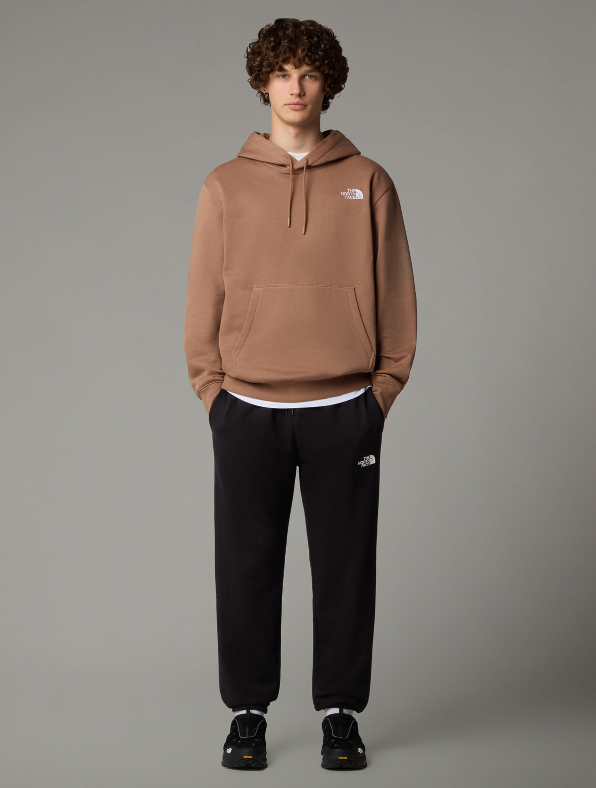 2026 New Arrival Joggers Simple Dome Regular Nero wholesalehk.shop