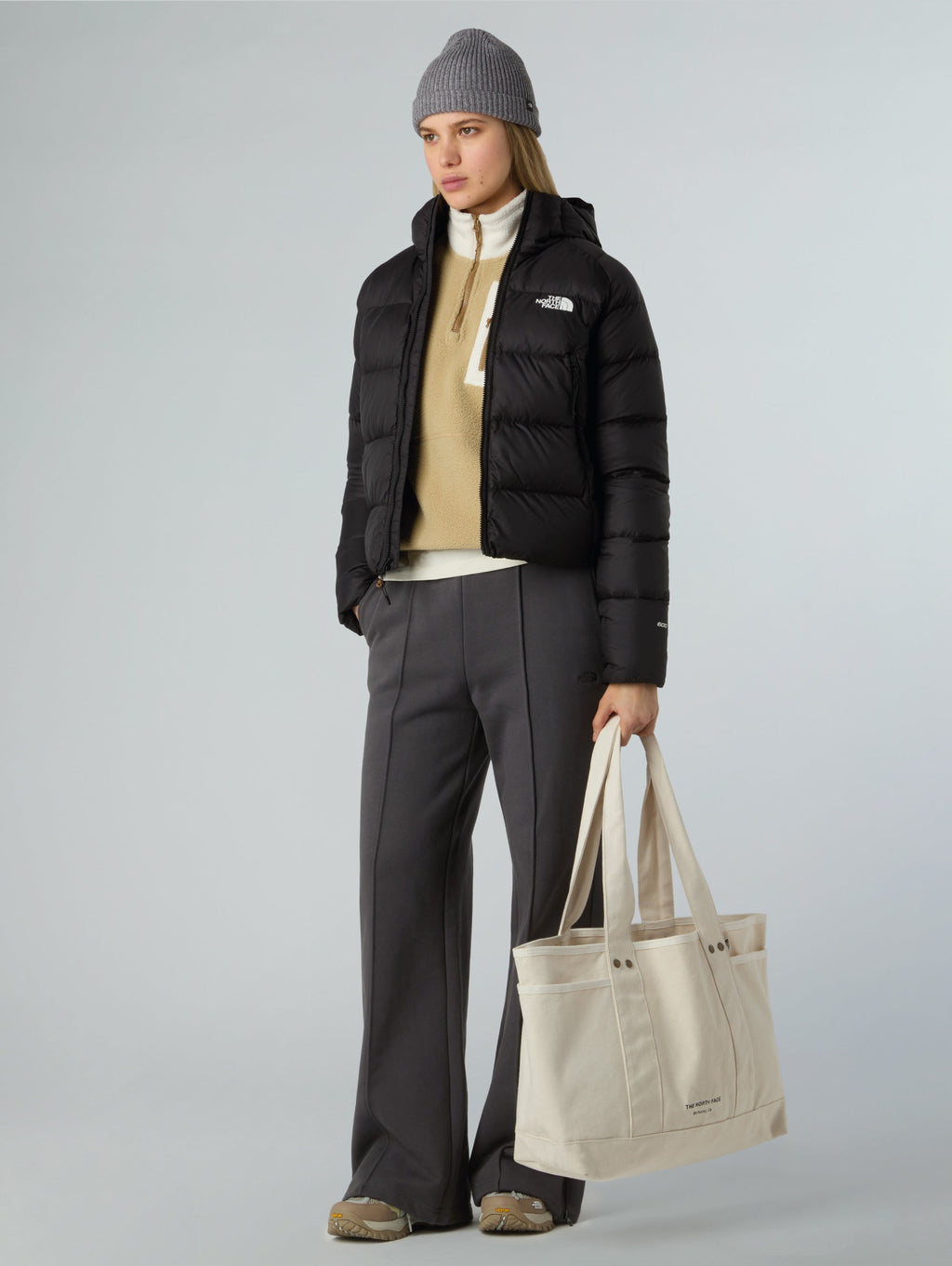 2026 New Arrival Giacca in Piumino con Cappuccio Hyalite Nero wholesalehk.shop