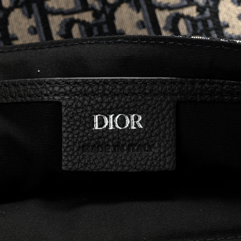 Grained Calfskin Oblique Large Saddle Messenger Black wholesalehk.shop