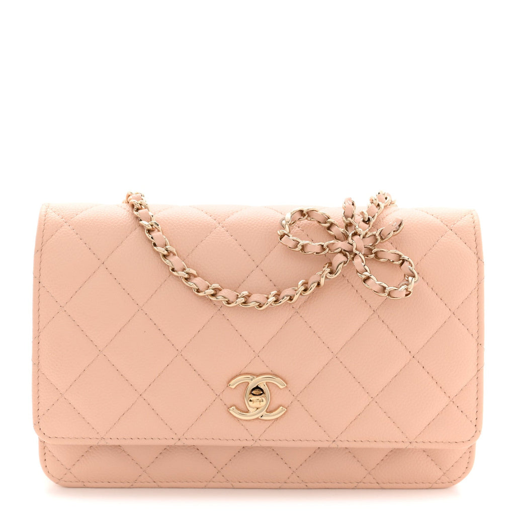 Caviar Quilted CC Turnlock Wallet On Chain WOC Beige wholesalehk.shop
