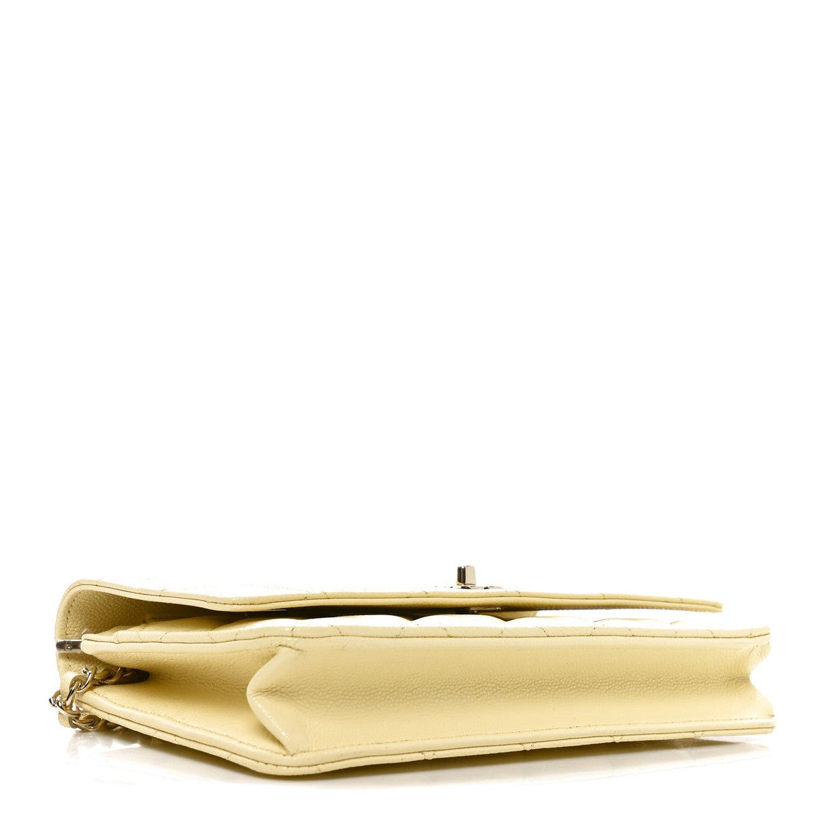 Caviar Quilted CC Turnlock Wallet On Chain WOC Light Yellow wholesalehk.shop