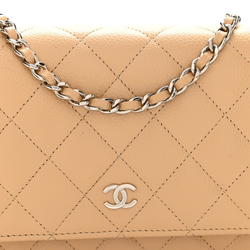 Caviar Quilted Wallet on Chain WOC Beige wholesalehk.shop