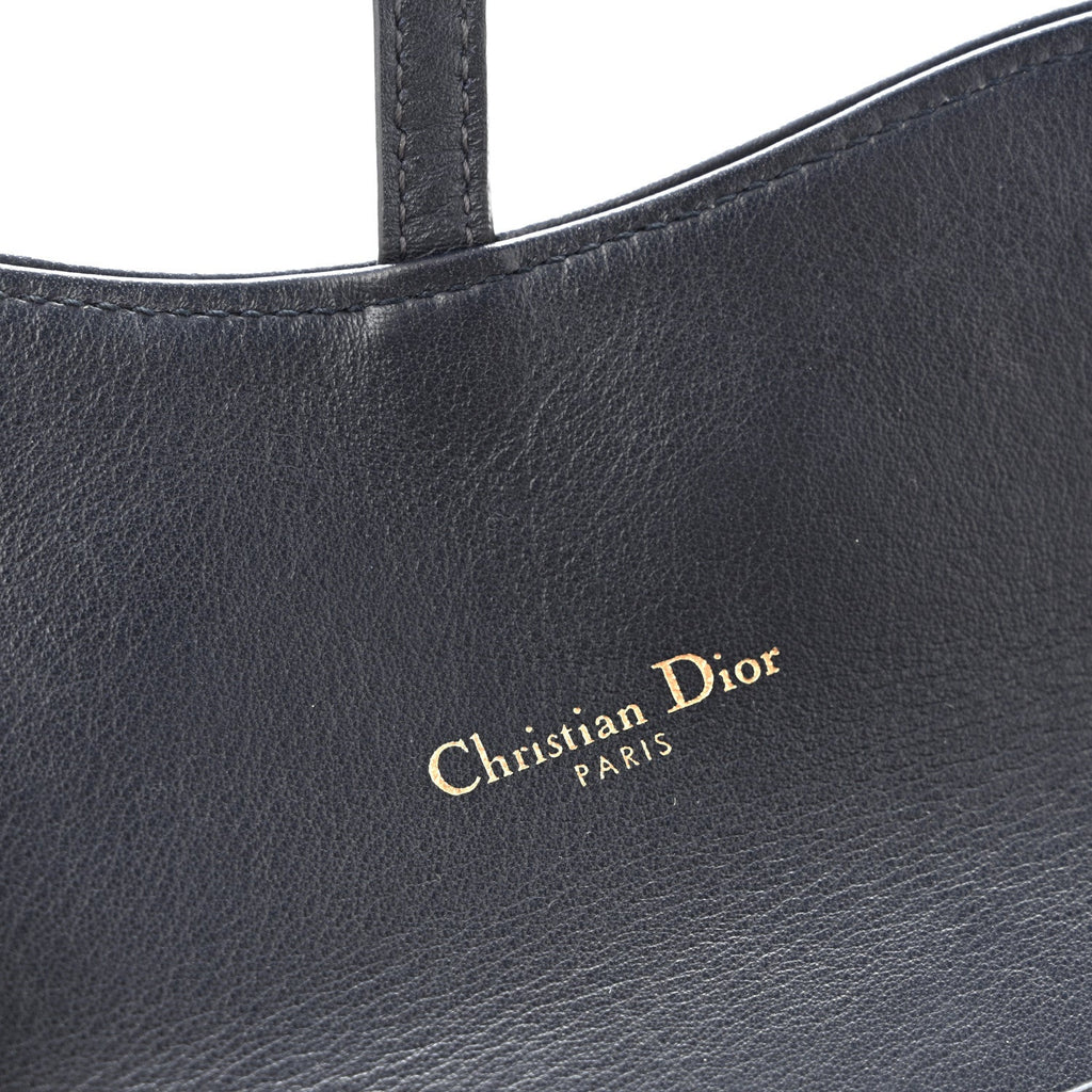 Oblique Saddle Chain Long Wallet Blue wholesalehk.shop