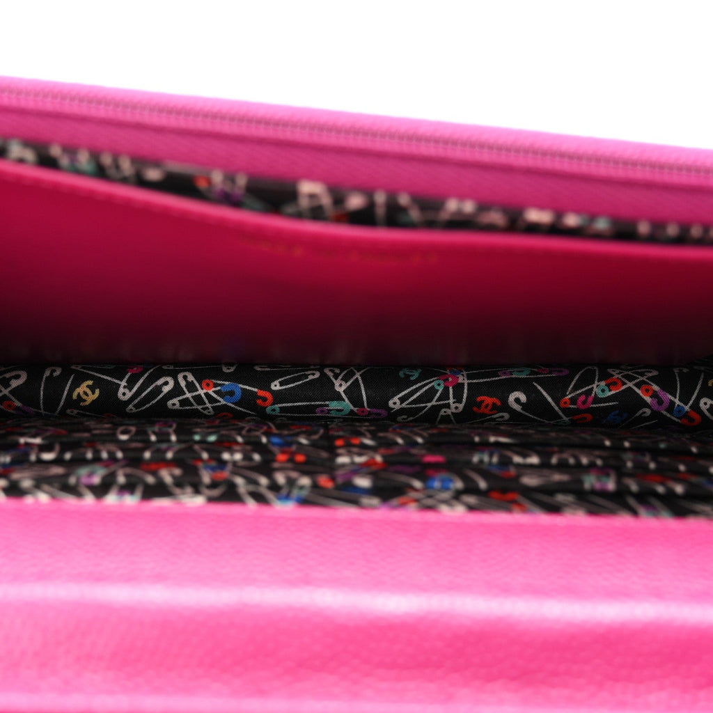 Caviar Quilted Chain Embossed CC Wallet On Chain WOC Fuchsia wholesalehk.shop