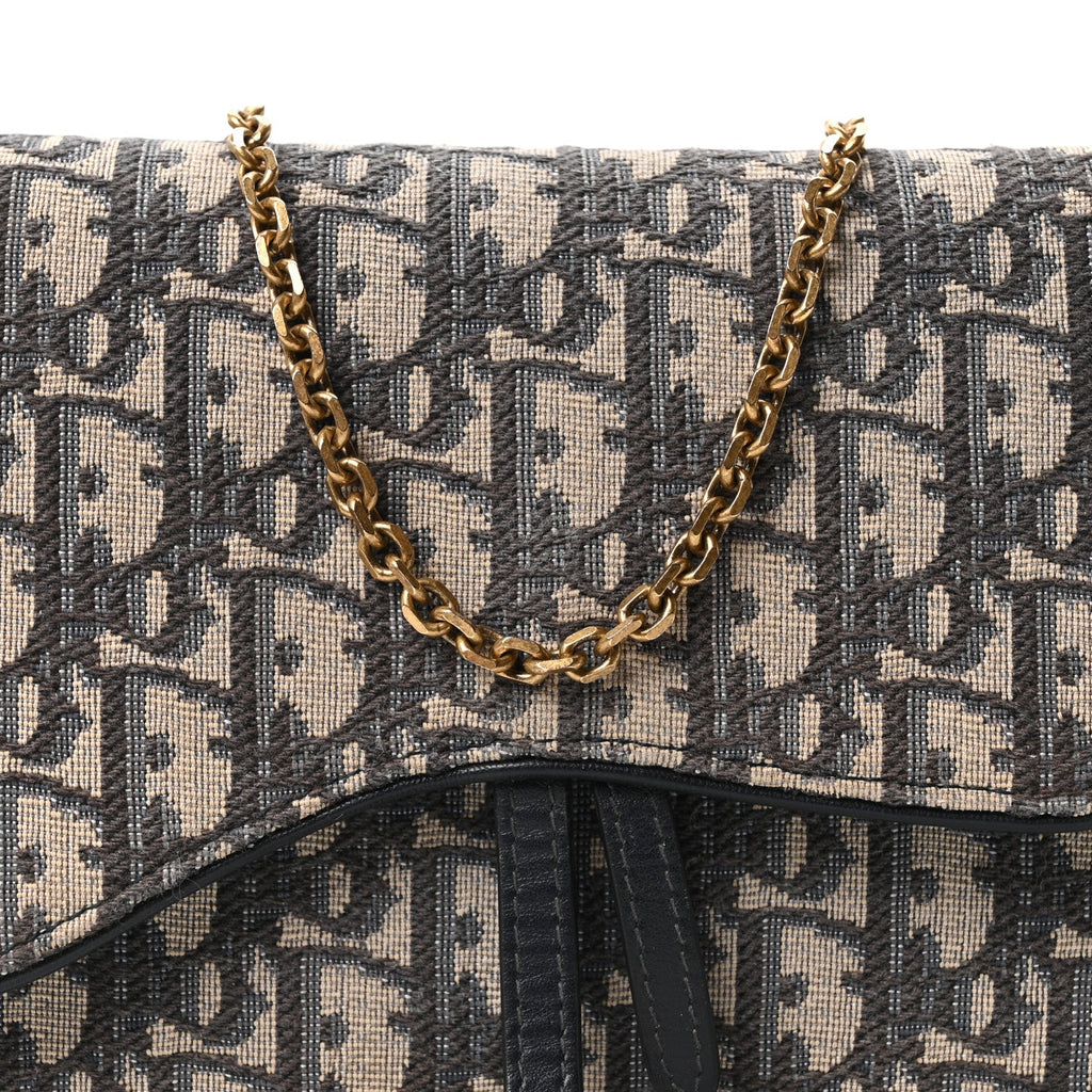 Oblique Saddle Chain Pouch Blue wholesalehk.shop