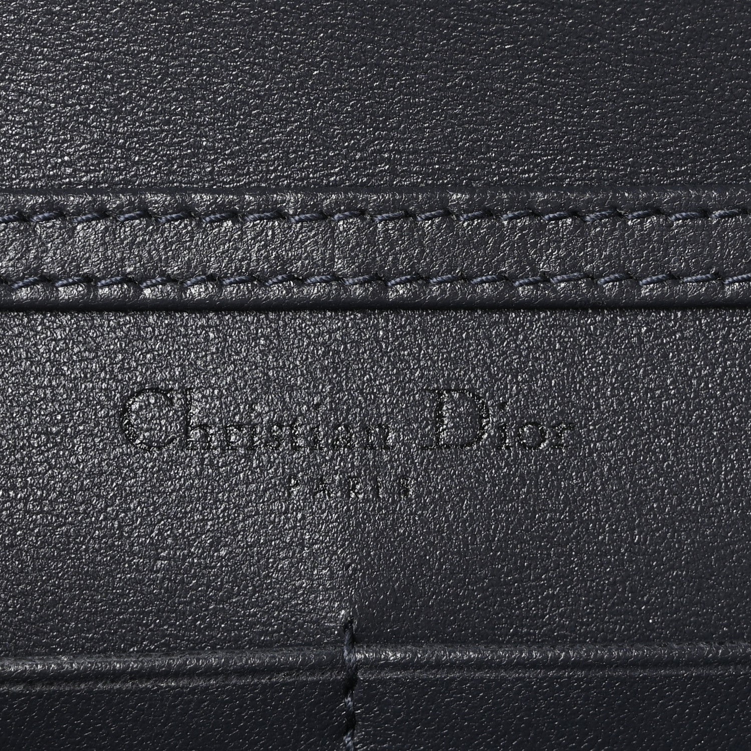 Metallic Patent Micro-Cannage Diorama Wallet on Chain Pouch Onyx Black ¡§ Direct shipment via from wholesalehk.shop