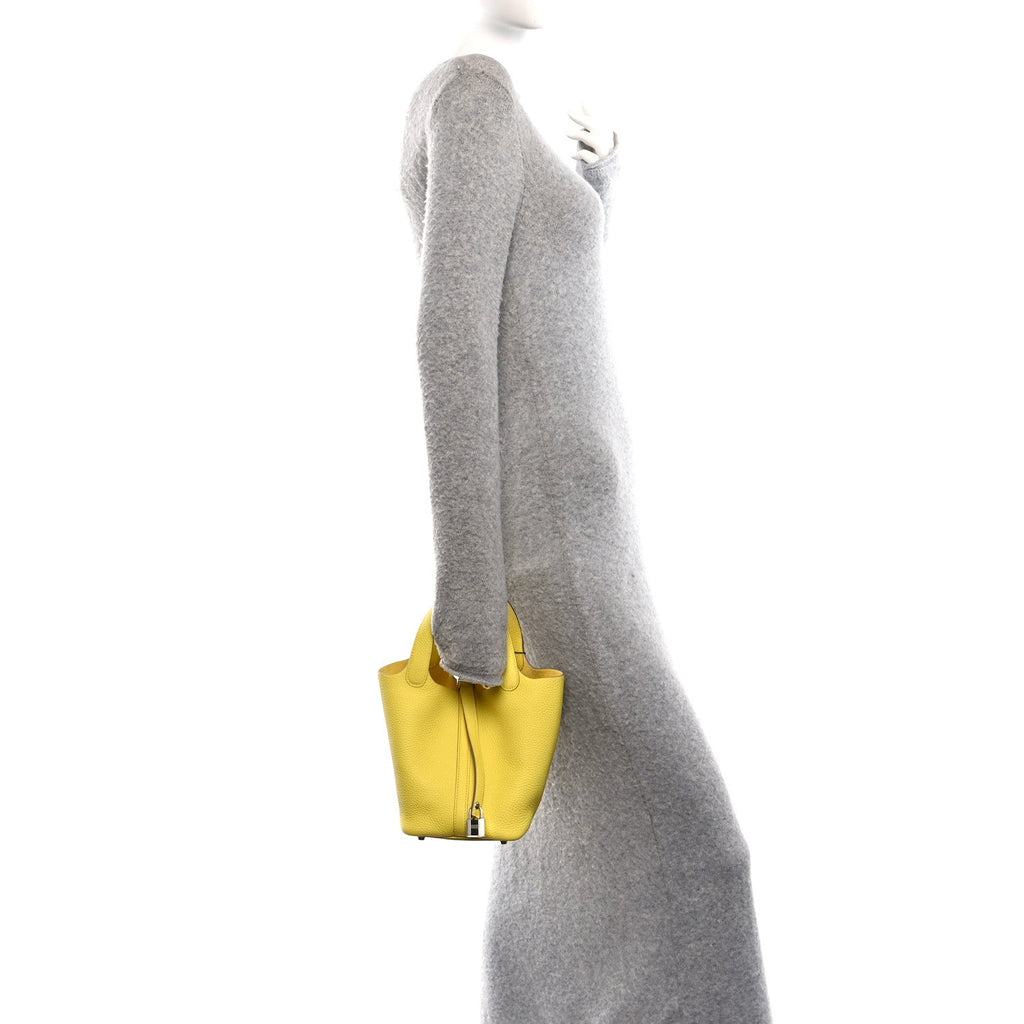 Taurillon Clemence Picotin Lock 18 PM Lime £¨ Direct shipment via from wholesalehk.shop