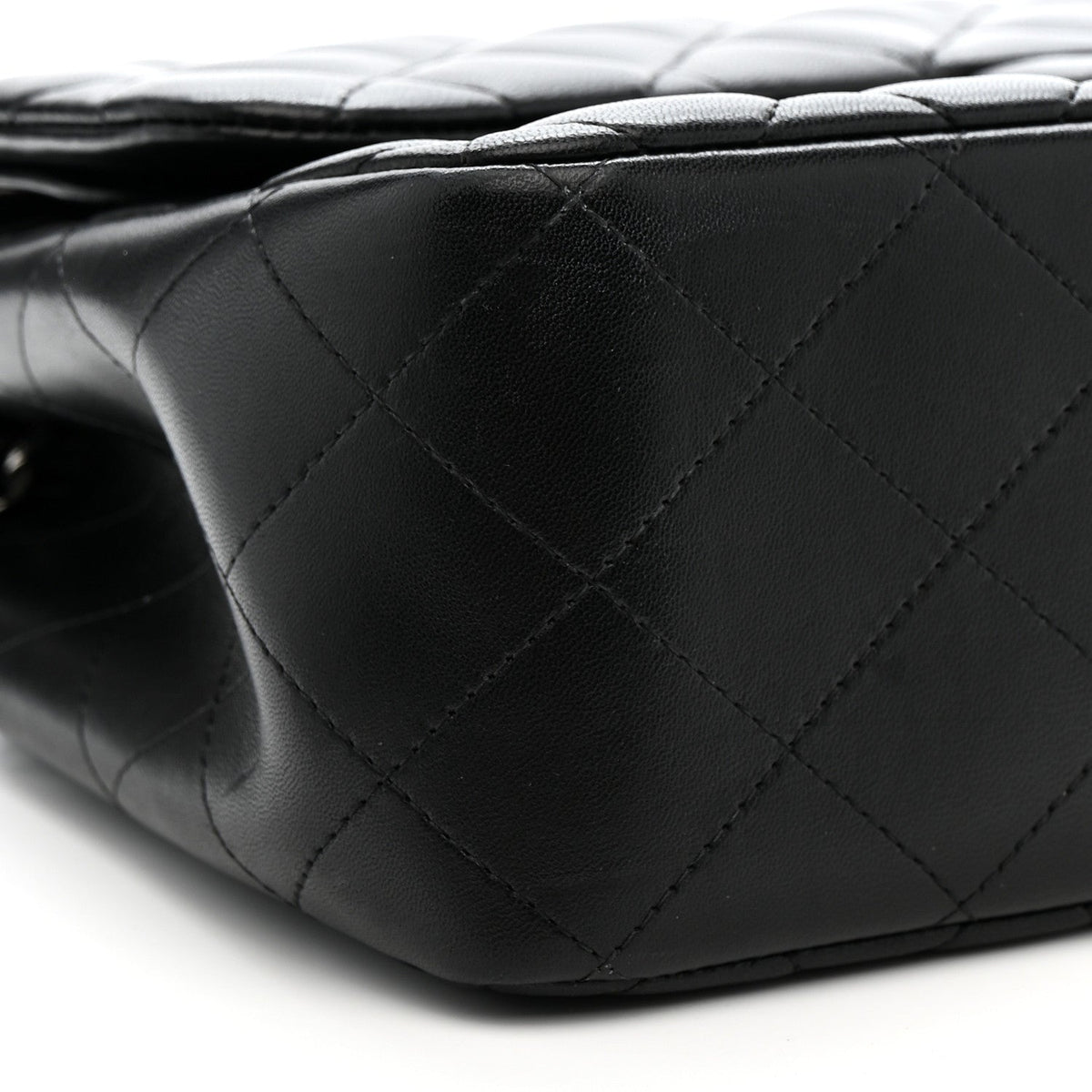 Lambskin Quilted Jumbo Double Flap Black wholesalehk.shop