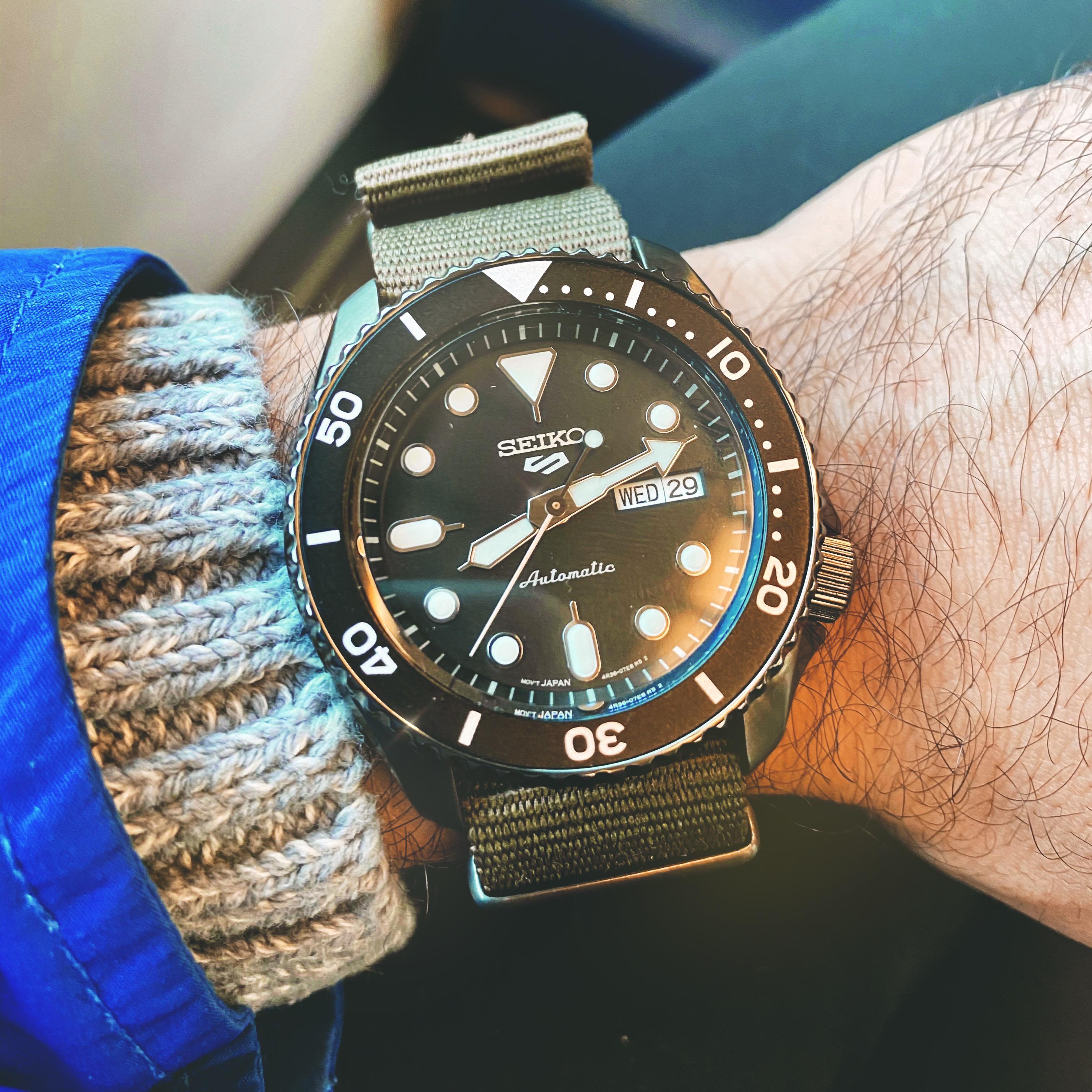 Seiko 5 Sport Automatic Black Dial Green Nylon Strap Watch For Men - SRPD65K4 wholesalehk.shop