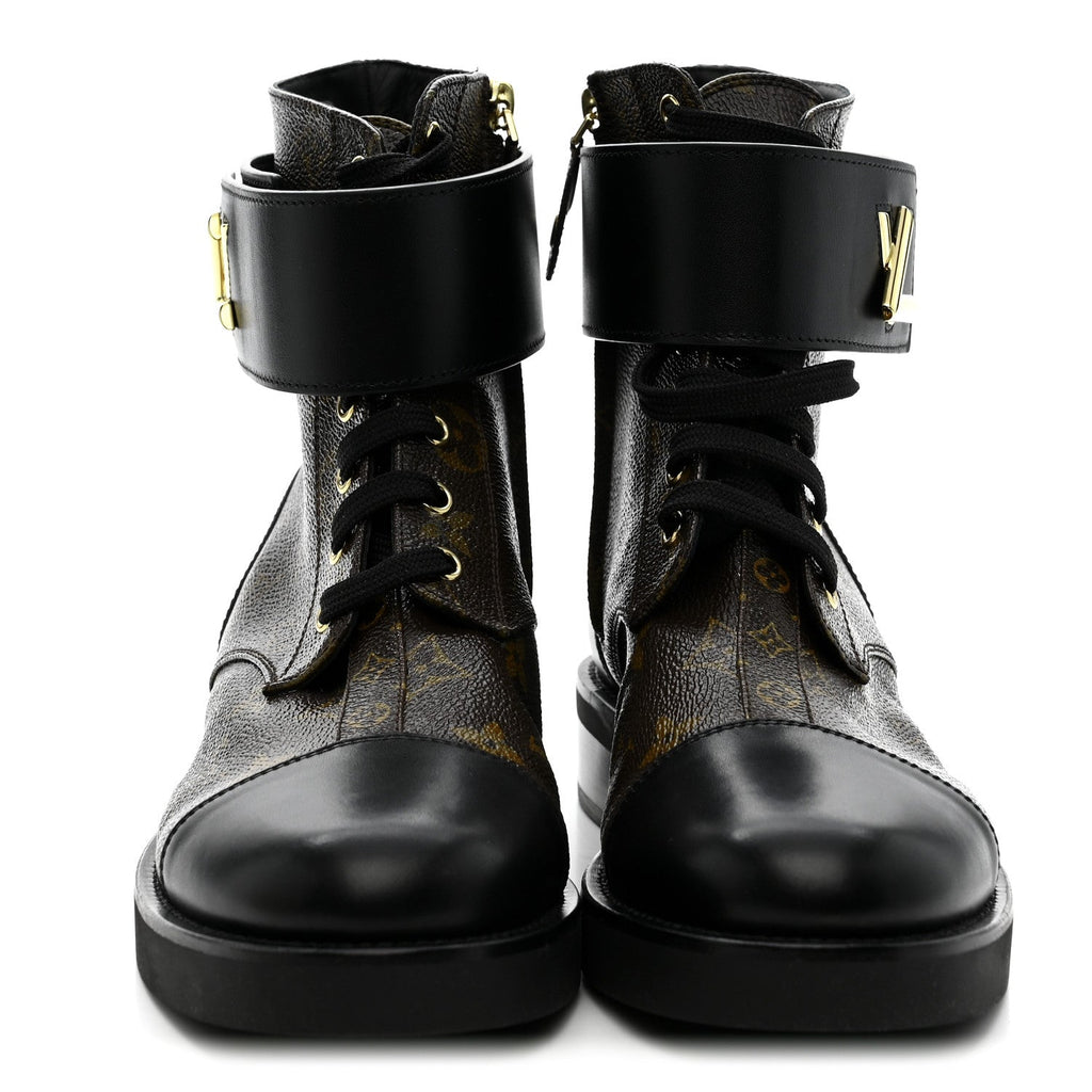 Calfskin Monogram Wonderland Flat Ranger Boots 39 Black £¨ Direct shipment via from wholesalehk.shop