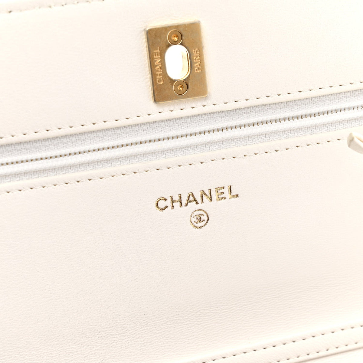 Lambskin Quilted CC Pearl Crush Wallet on Chain WOC White wholesalehk.shop