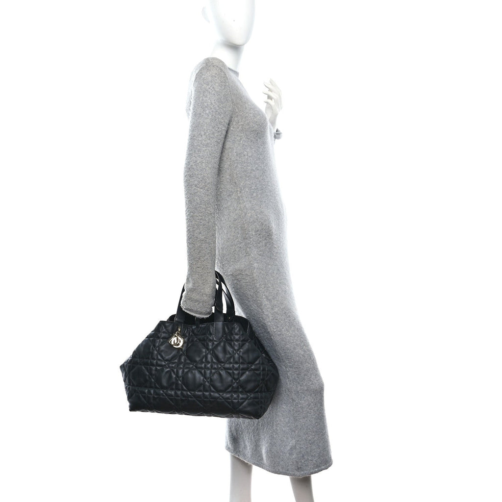 Calfskin Macrocannage Large Toujours Black wholesalehk.shop