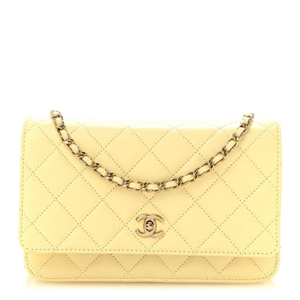 Caviar Quilted CC Turn Lock Wallet On Chain WOC Light Yellow wholesalehk.shop