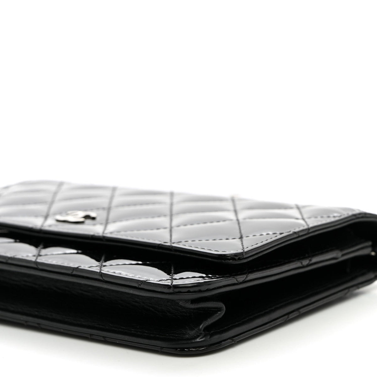 Patent Quilted Wallet On Chain WOC Black wholesalehk.shop